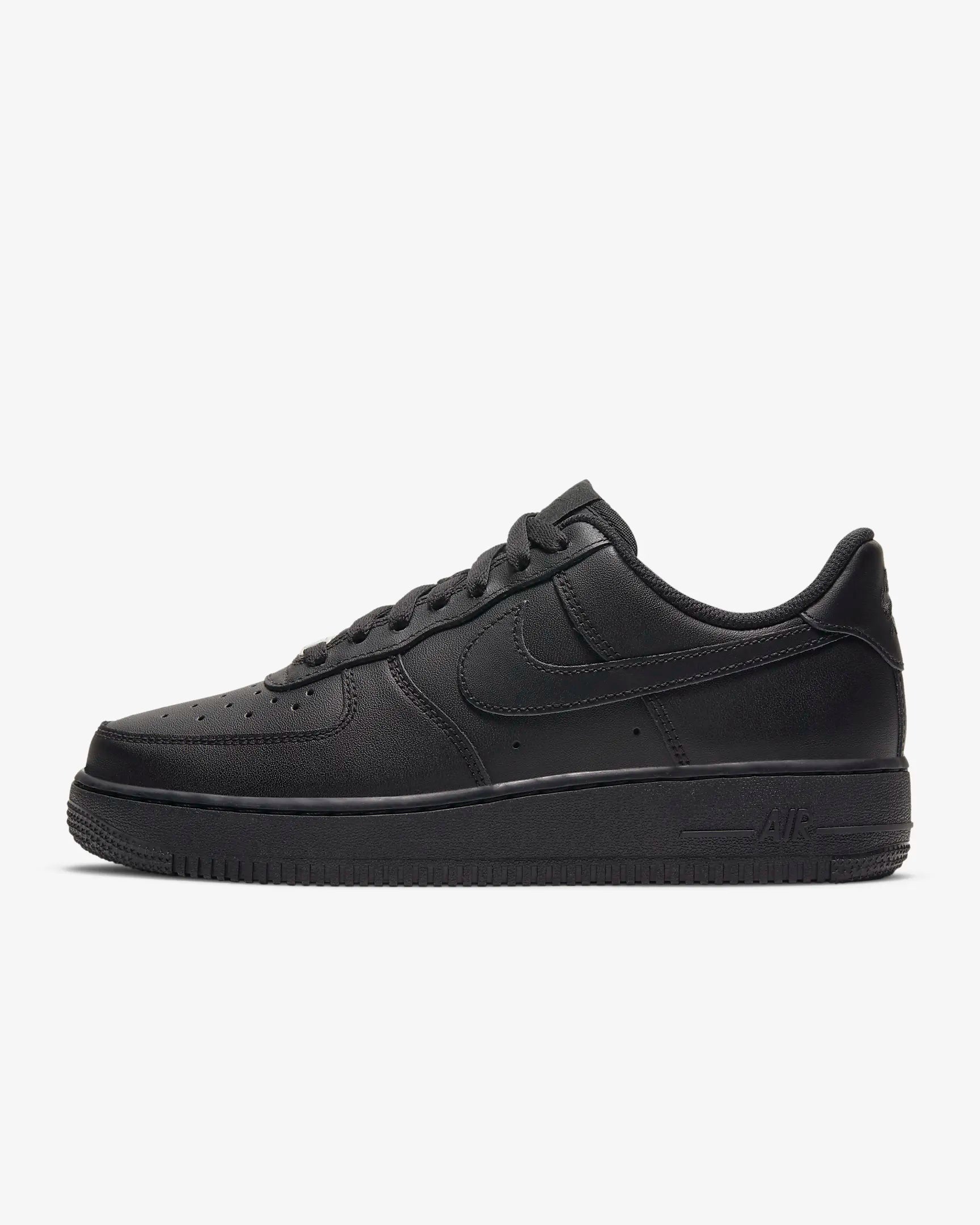 Nike Air Force 1 07 Triple Black