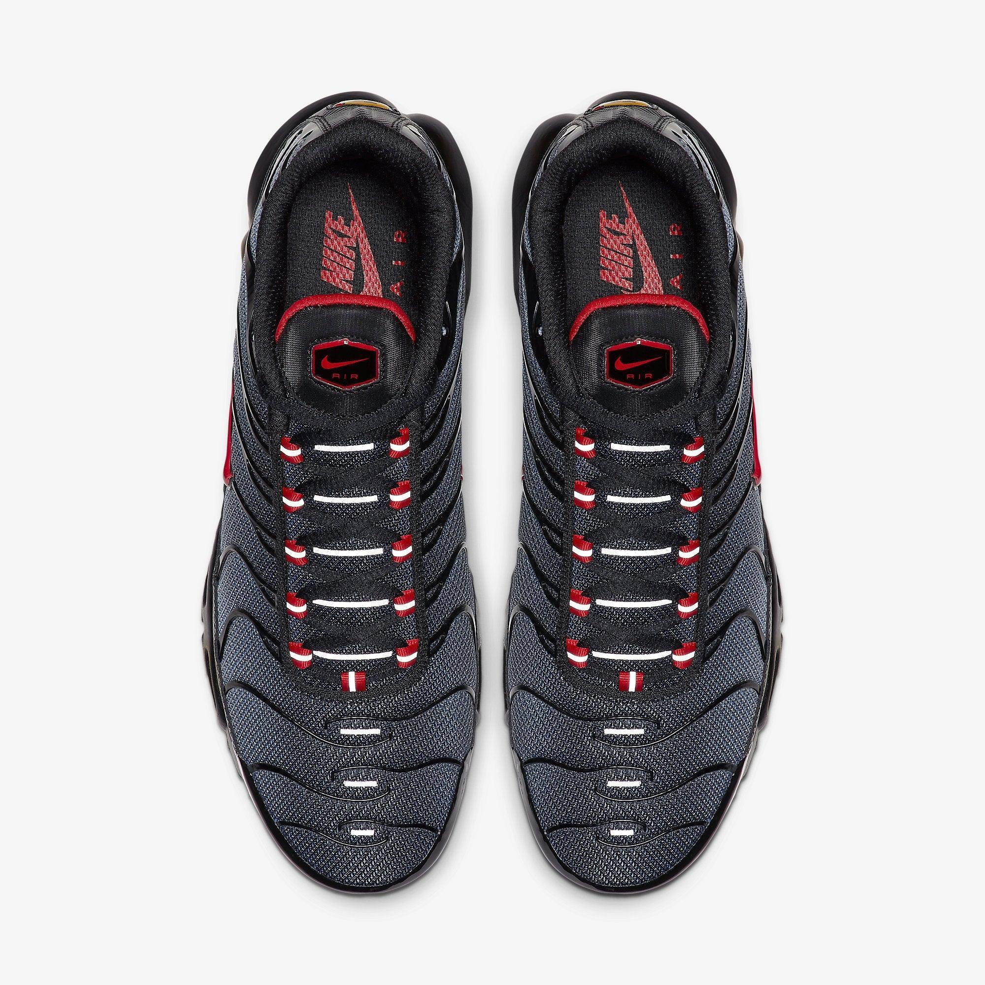 Nike Air Max Plus Gradient Red