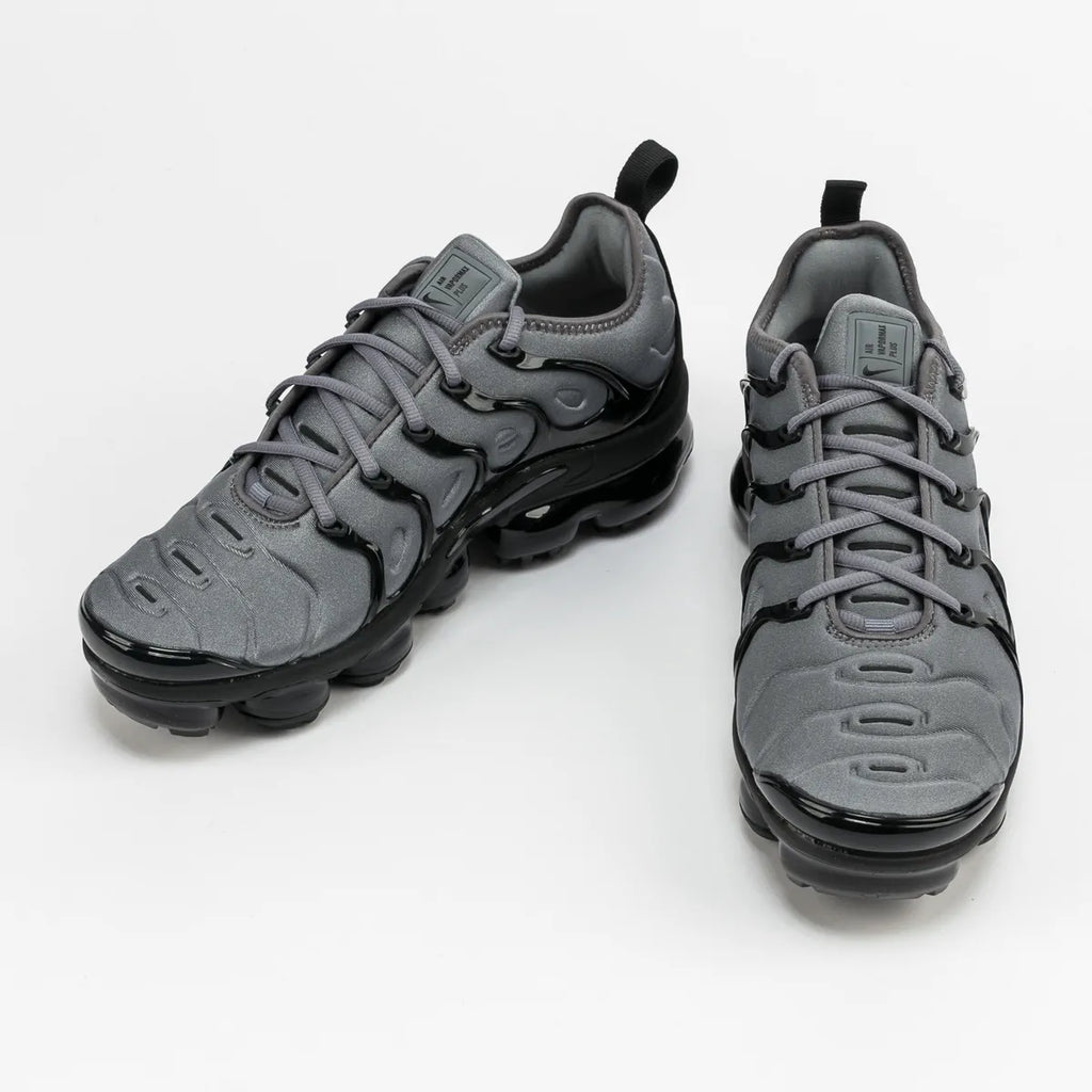 Nike Air VaporMax Plus Grey Black
